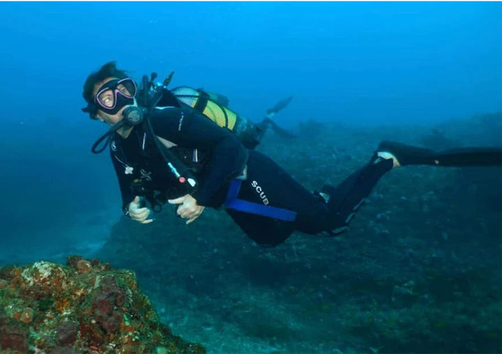 MOONSHINE II DIVE TOURS PERTH Rottnest Scuba Diving & Snorkel